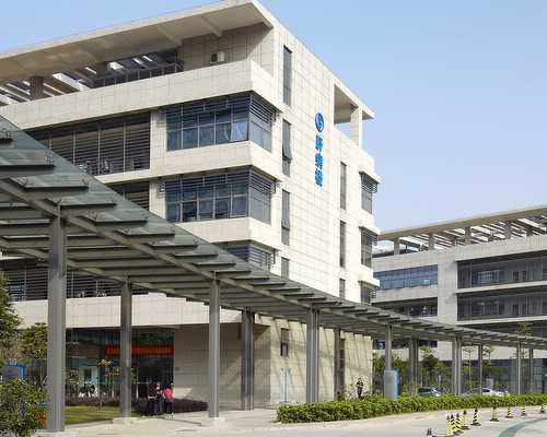 刚收到医院扣费4000有一个胚胎冻下去了